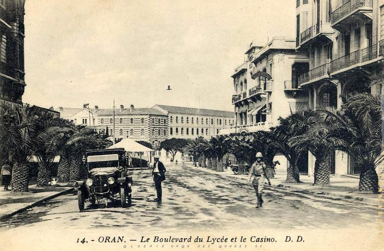 BG a- 068- Bd Gallieni.jpg